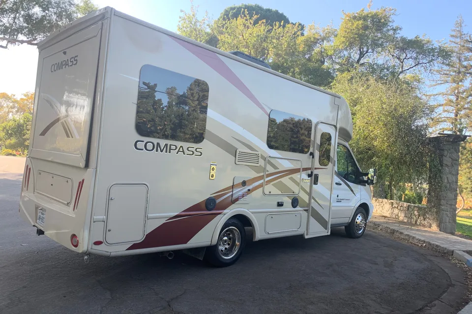 Ryker's Thor Motor Coach Compass 2018