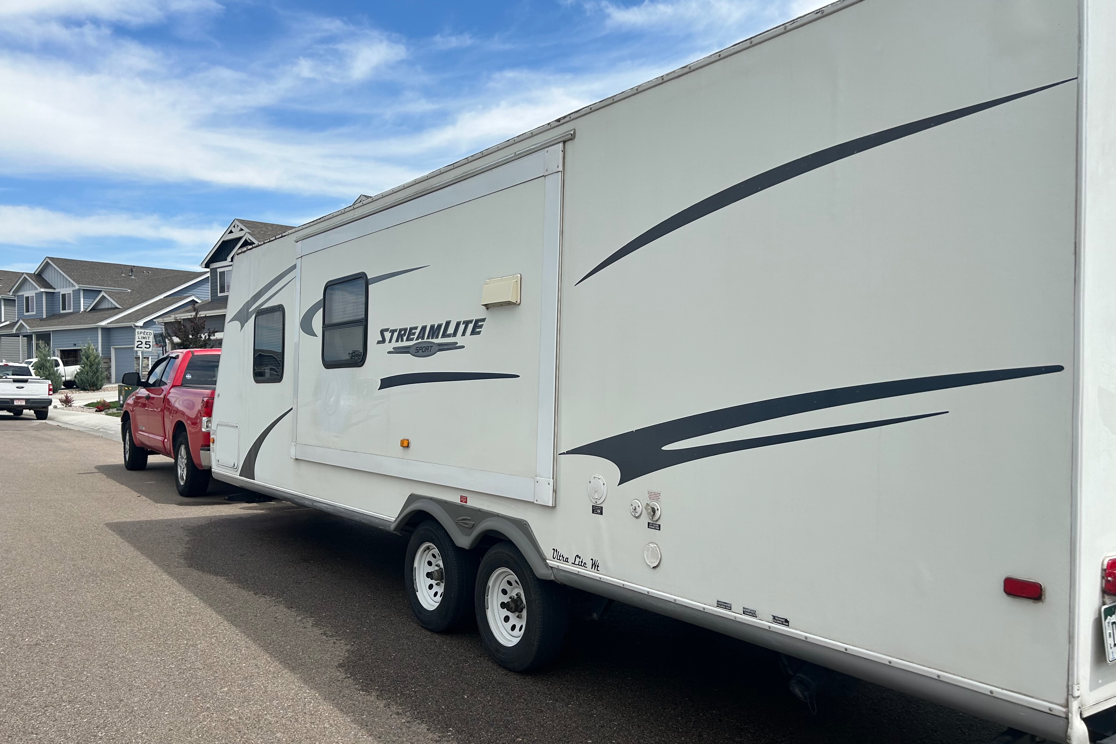 2011 Gulf Stream Stream Lite Sport-FULLY STOCKED!!!