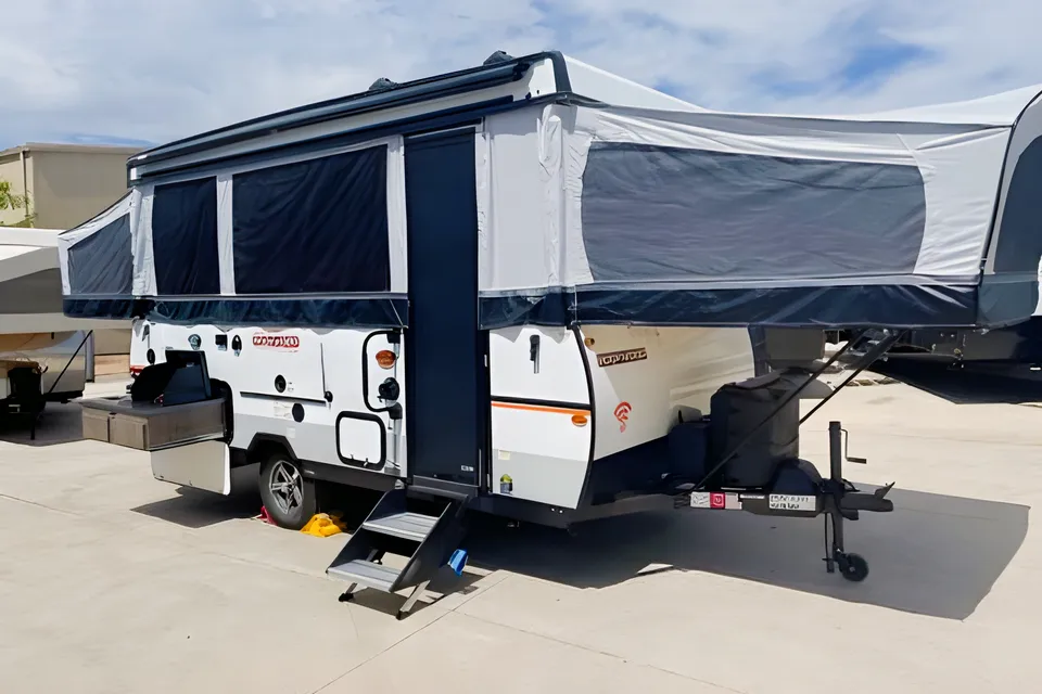 Tim's Forest River Rockwood Tent Trailer