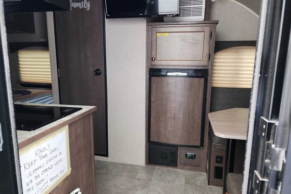 Sunray 149,Very Light Trailer!!!