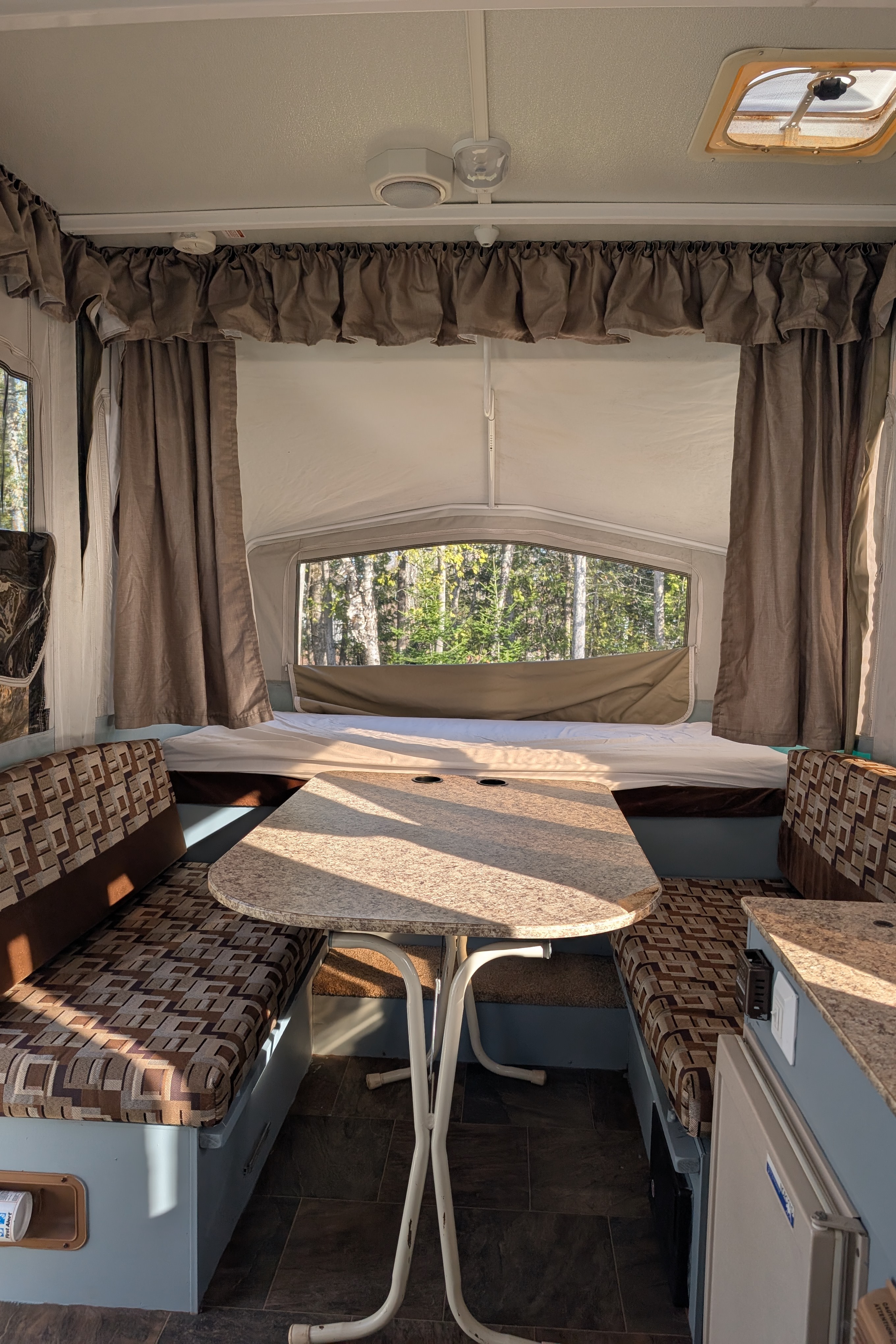 Easy Peasy tent trailer camping