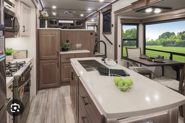 matt's Alliance RV Paradigm 385FL Fifth Wheel