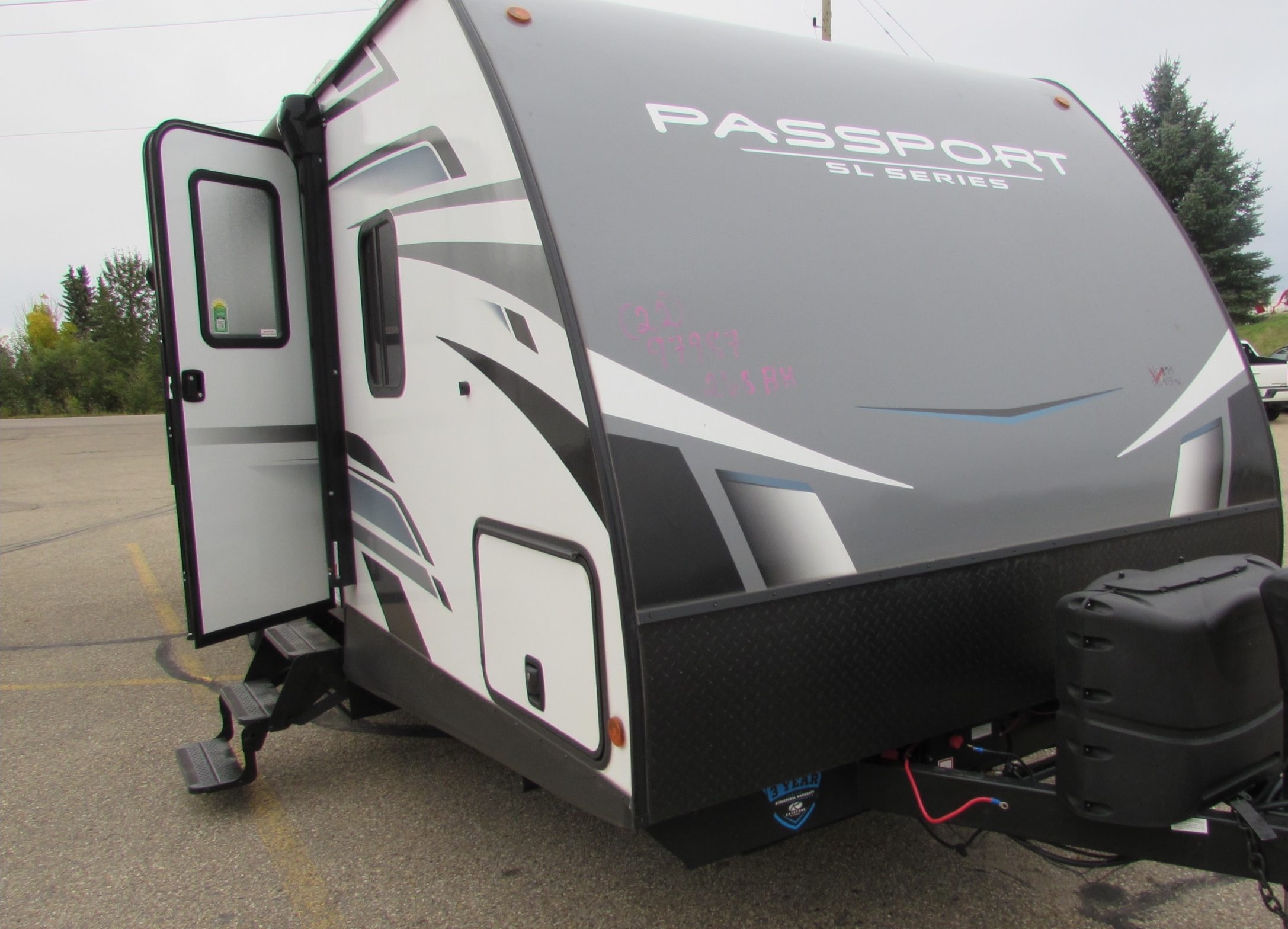 Kelly's Keystone Passport 268BH Travel Trailer