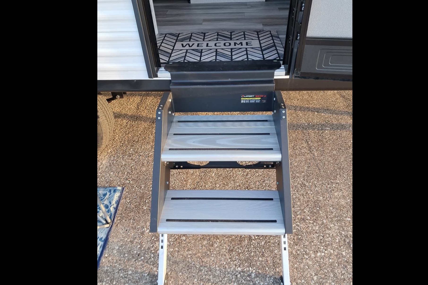 2025 Jayco Jay Flight SLX 210 QB Travel Trailer (Couples or Small Families Trailer)