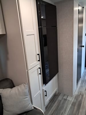 2025 Jayco Jay Flight SLX 210 QB Travel Trailer (Couples or Small Families Trailer)