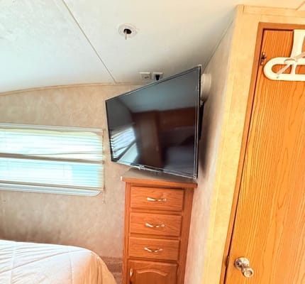 Canyon Cruiser Charlie - Adventure-ready fifth wheel Trailer