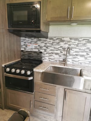 Grant's Dutchmen Aspen Trail 2741BH Travel Trailer