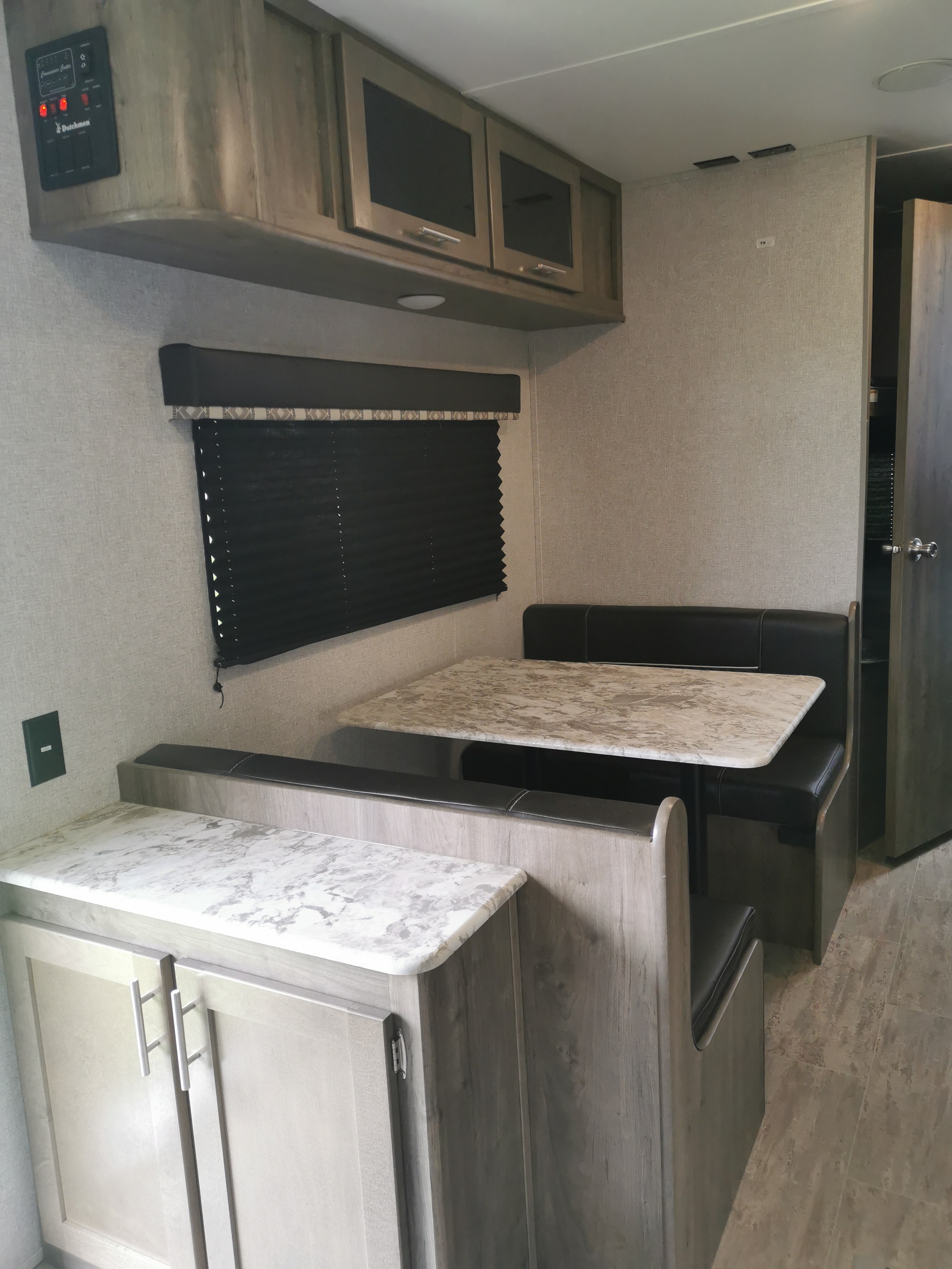 Grant's Dutchmen Aspen Trail 2741BH Travel Trailer