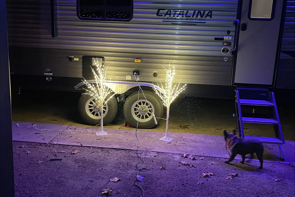 Randy's Coachmen Catalina 303QBCK Travel Trailer