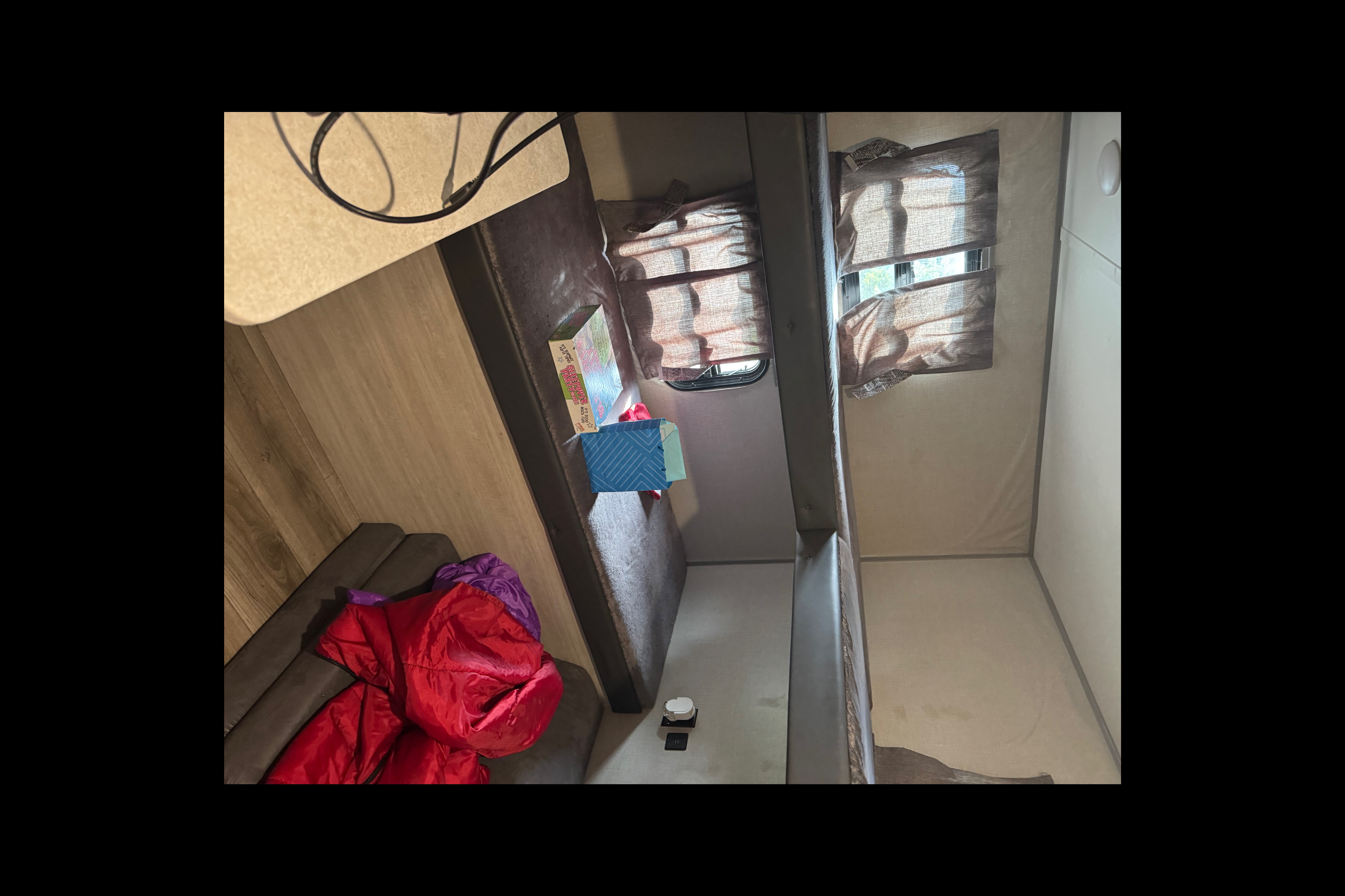 Randy's Coachmen Catalina 303QBCK Travel Trailer