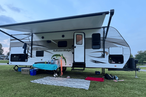 Alex 's Starcraft Autumn ridge Travel Trailer