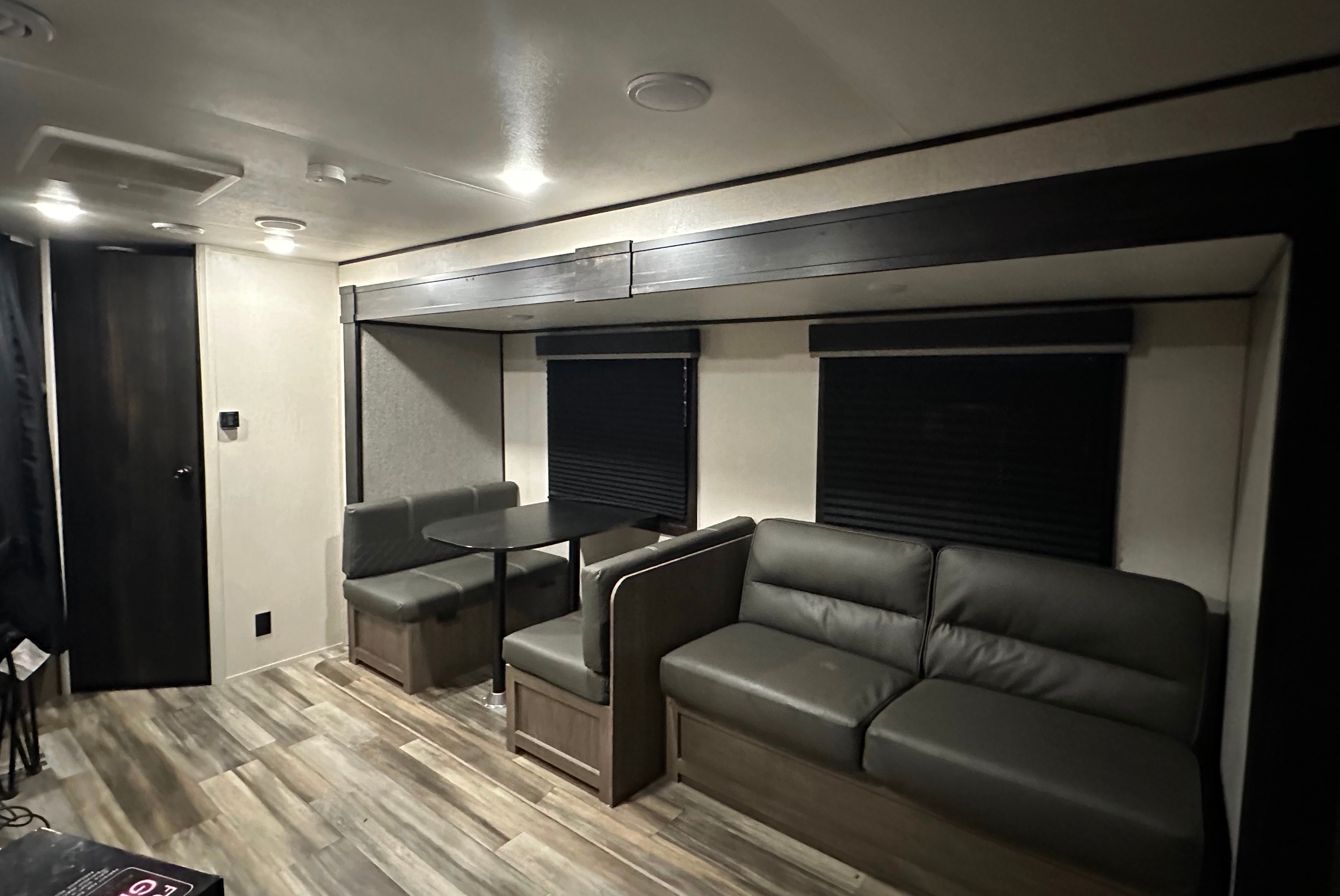 Alex 's Starcraft Autumn ridge  Travel Trailer