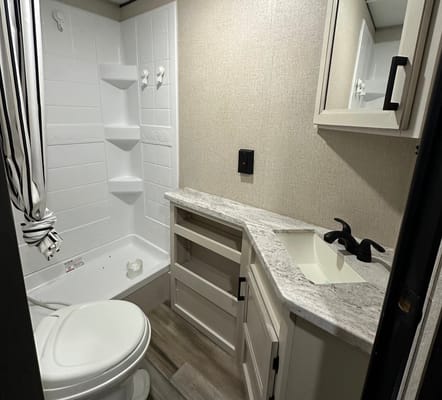 Alex 's Starcraft Autumn ridge Travel Trailer