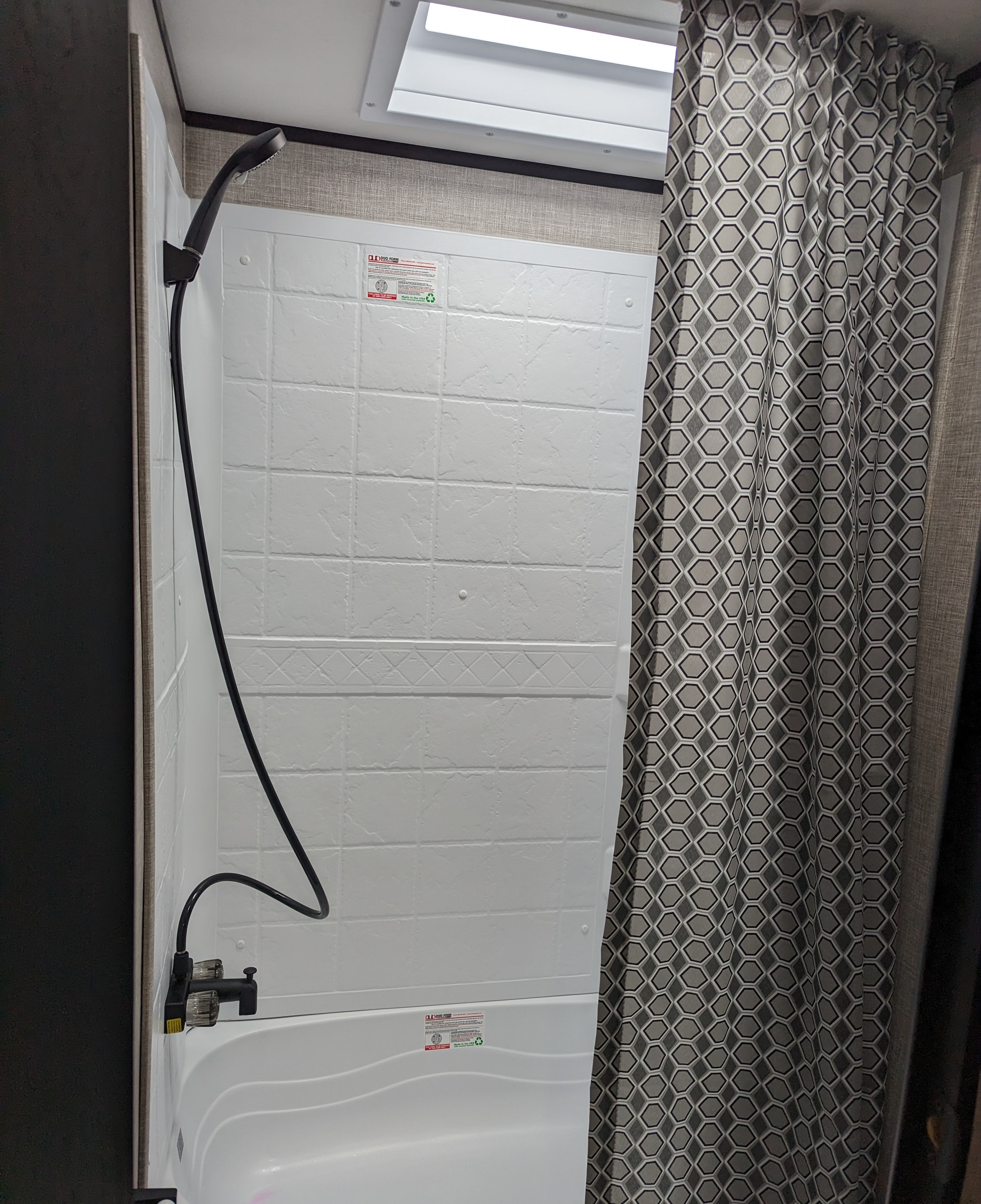 Roaming's 2024 Jayco 261BHS Travel Trailer (NEW!!!)
