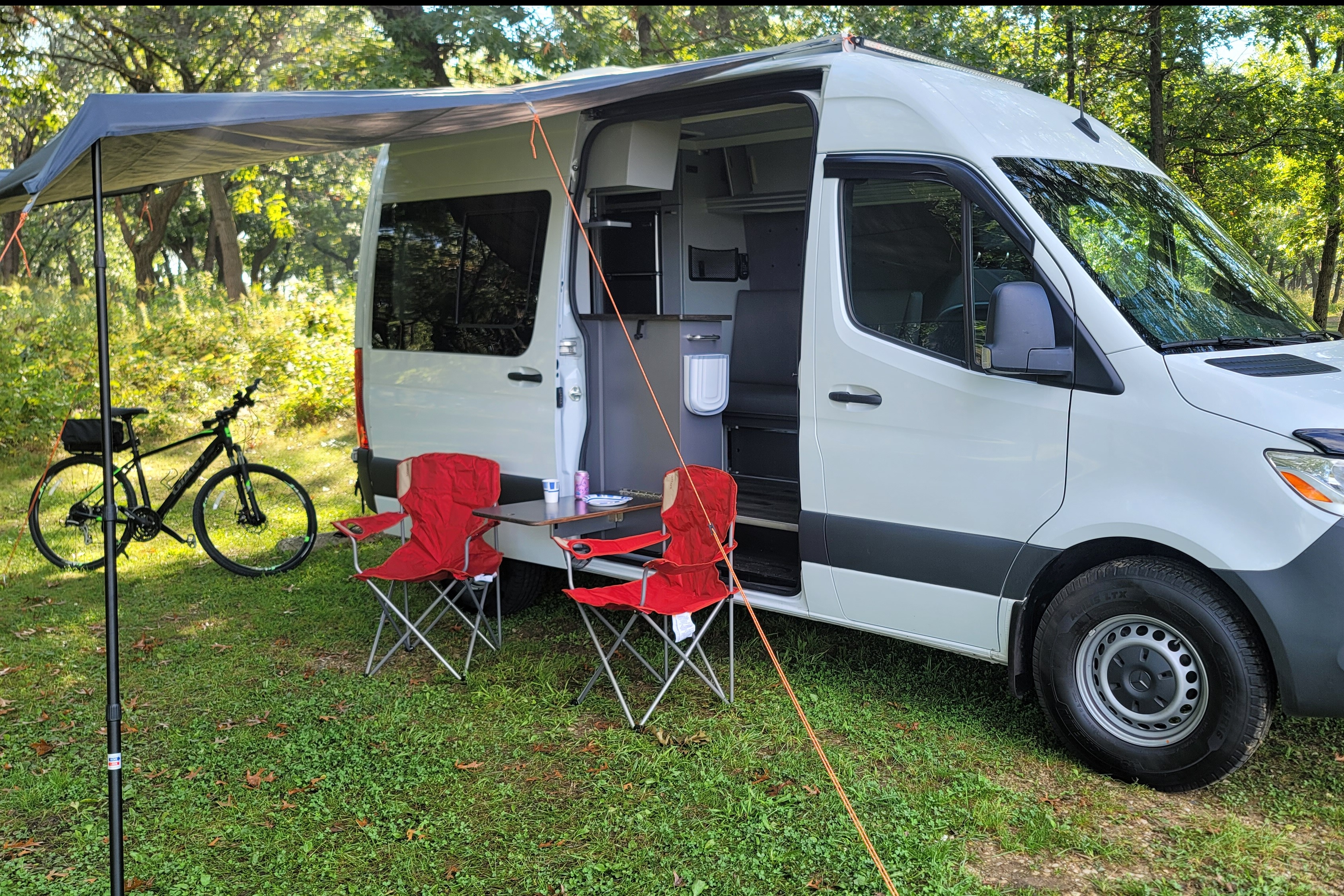 Moonbean, Sprinter Adventure Van 2022
