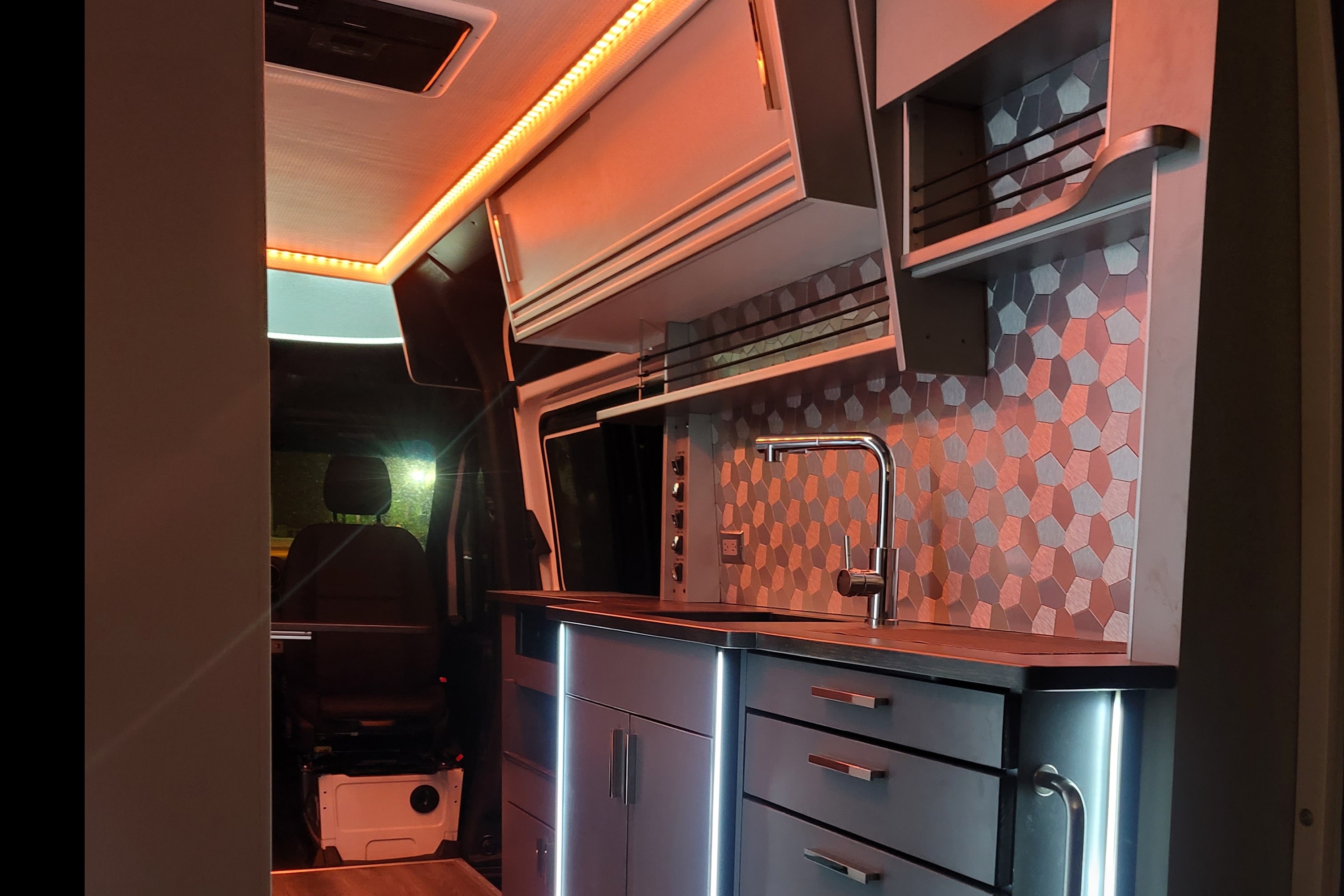 Moonbean, Sprinter Adventure Van 2022