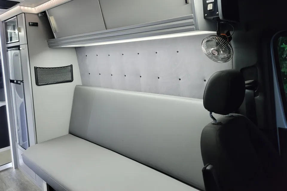 Moonbean, Sprinter Adventure Van 2022
