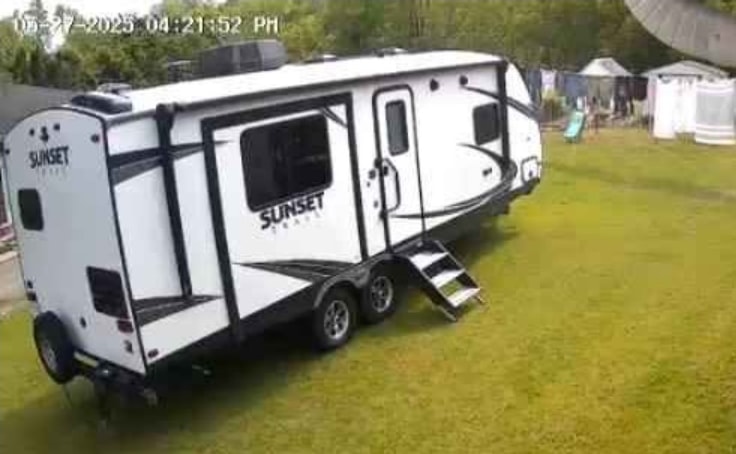 Darryl and Tieran’s Crossroads 250rk Travel Trailer