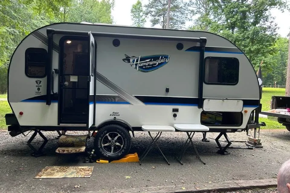 WillyZee’s too old to tent