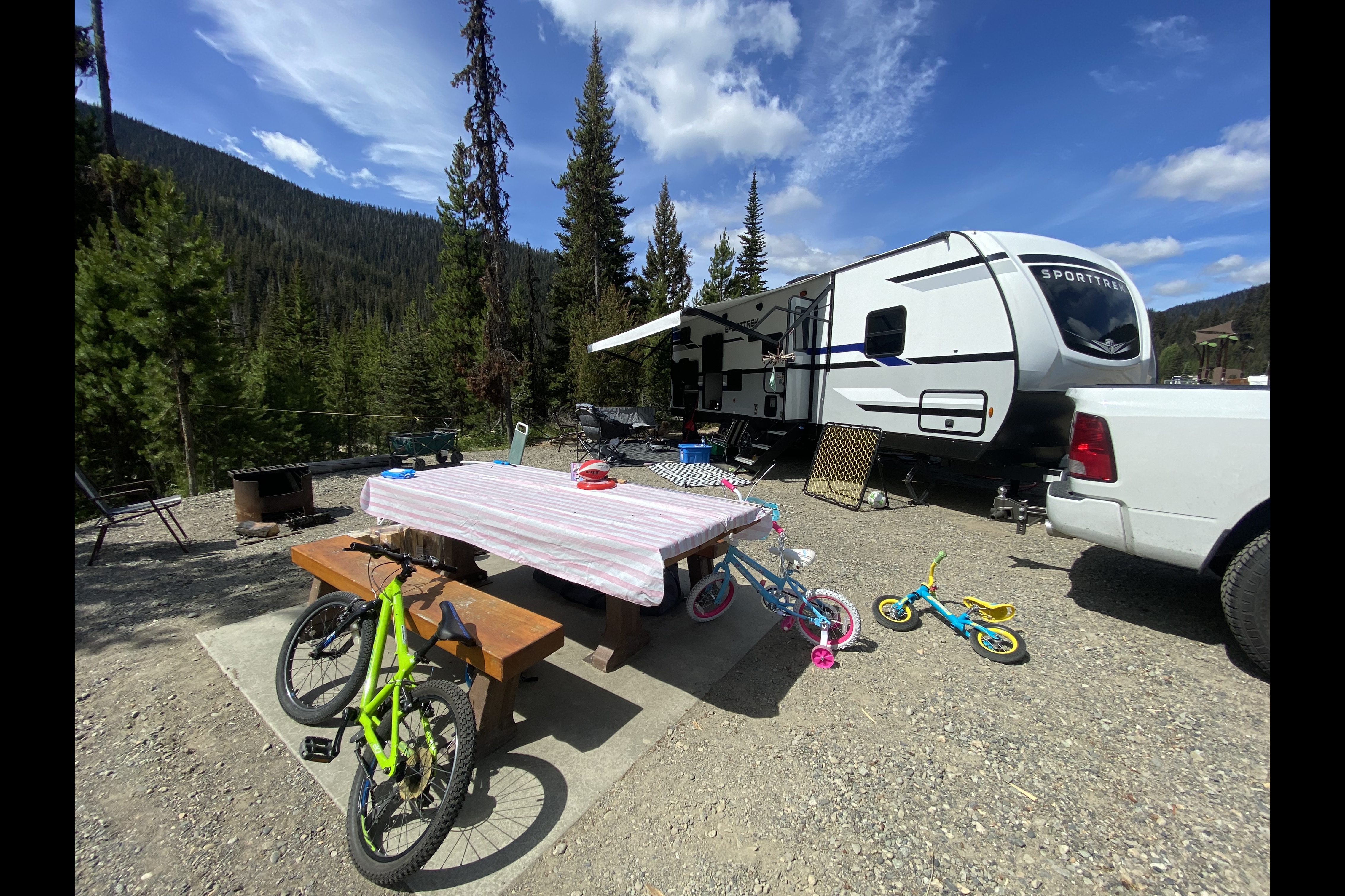 Zach's Venture Sporttrek Travel Trailer