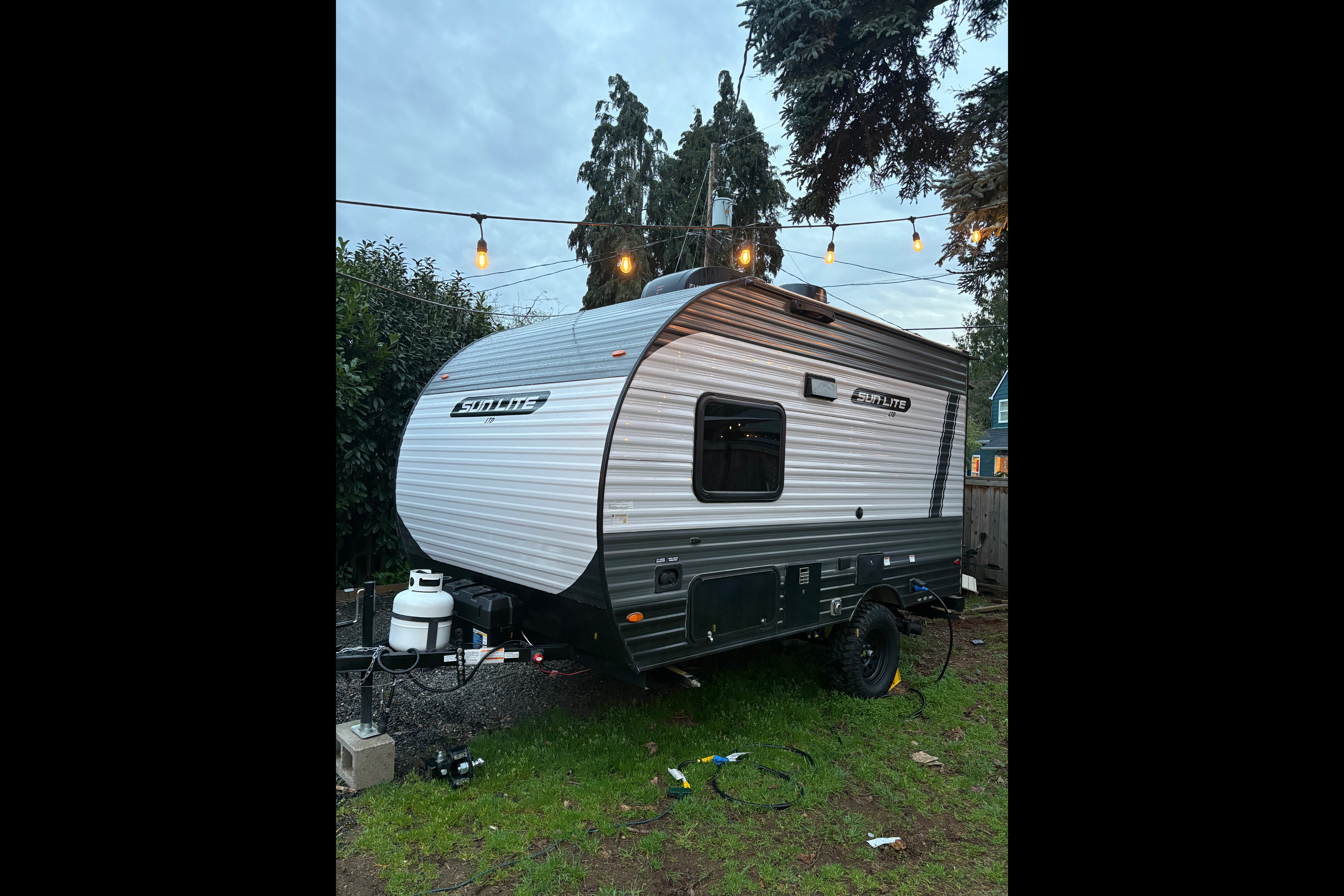 Cory's Sunset Park RV Sunlite LTD 13BH Travel Trailer