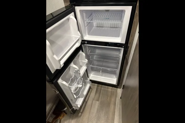 Cory's Sunset Park RV Sunlite LTD 13BH Travel Trailer