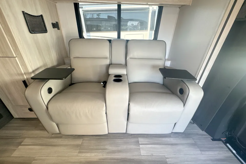 2023 Mercedes-Benz Sprinter / Forest River Sunseeker 2400 MBS Class C