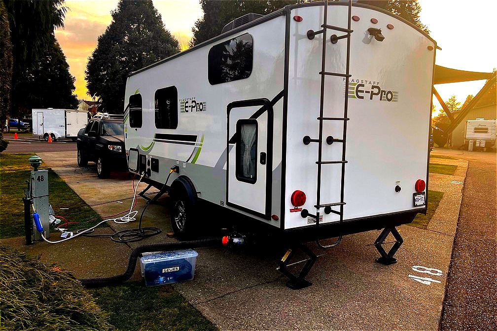 Grover ! New E-Pro 19BH  Lite Travel Trailer