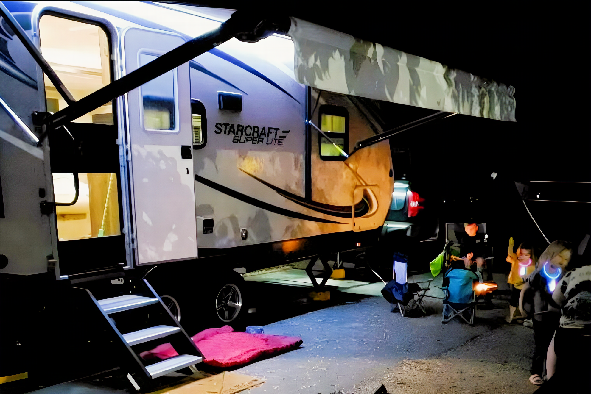 The Hangout Starcraft Super Lite 212FB (DELIVERY ONLY)