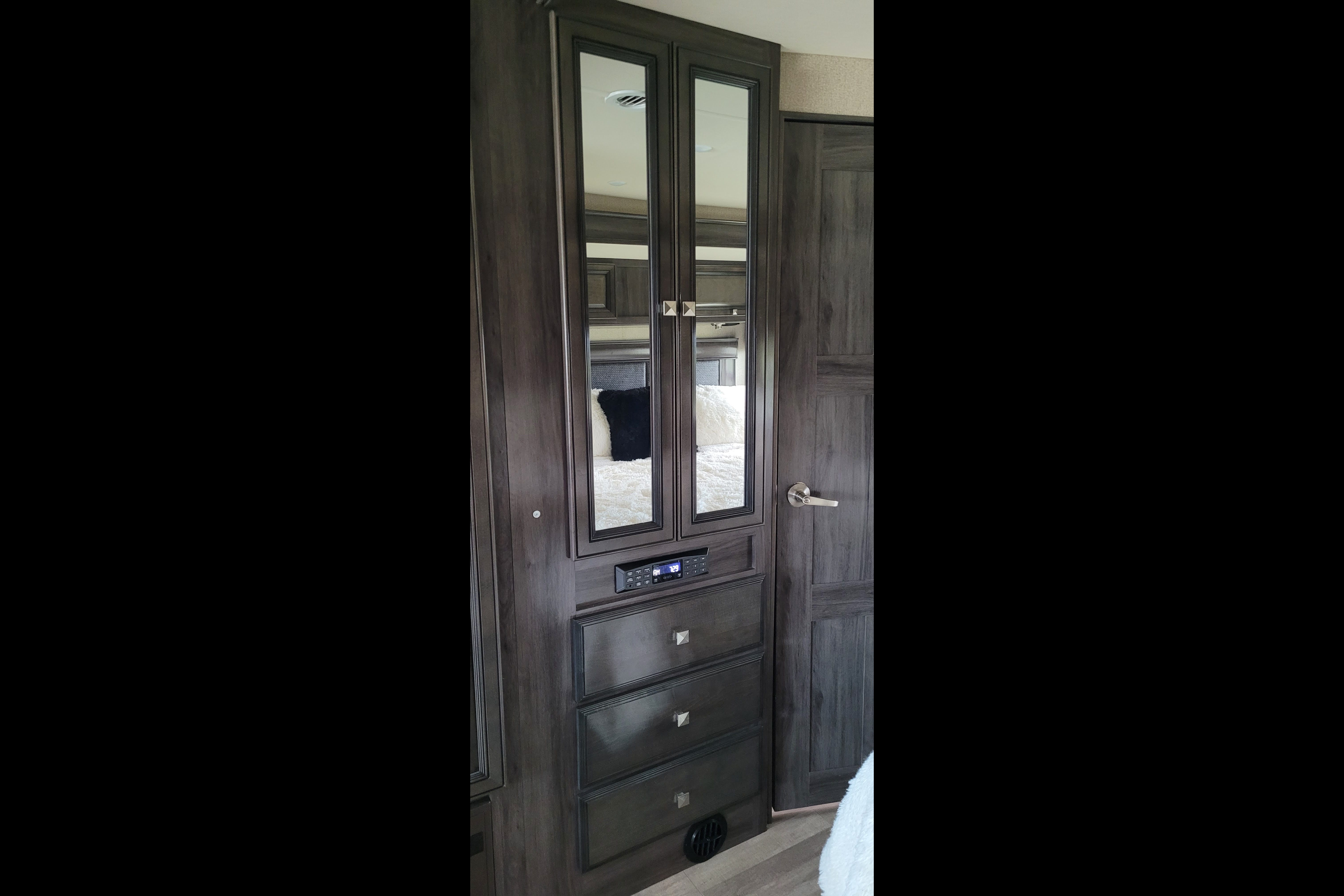 Charles Fleetwood Flair 28A Classe A