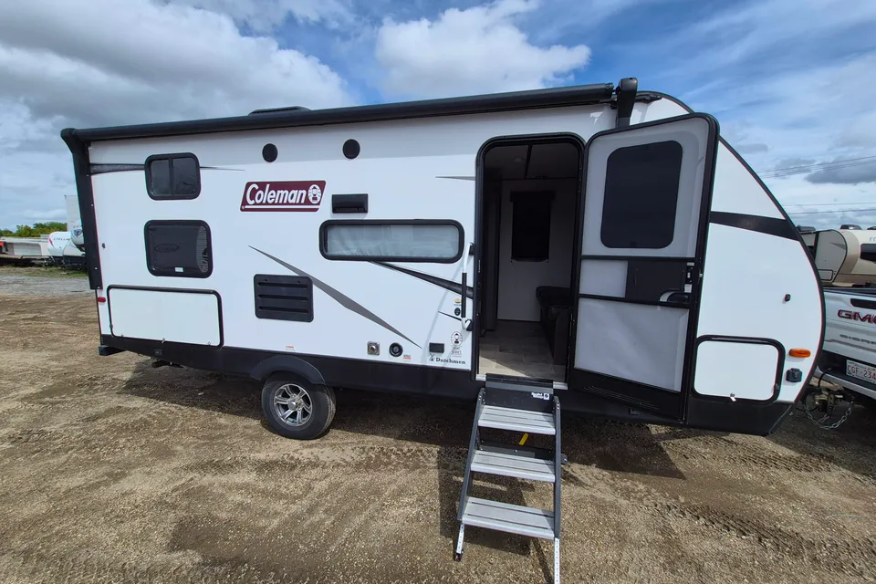 Dutchmen Coleman LRG 1905BH Travel Trailer