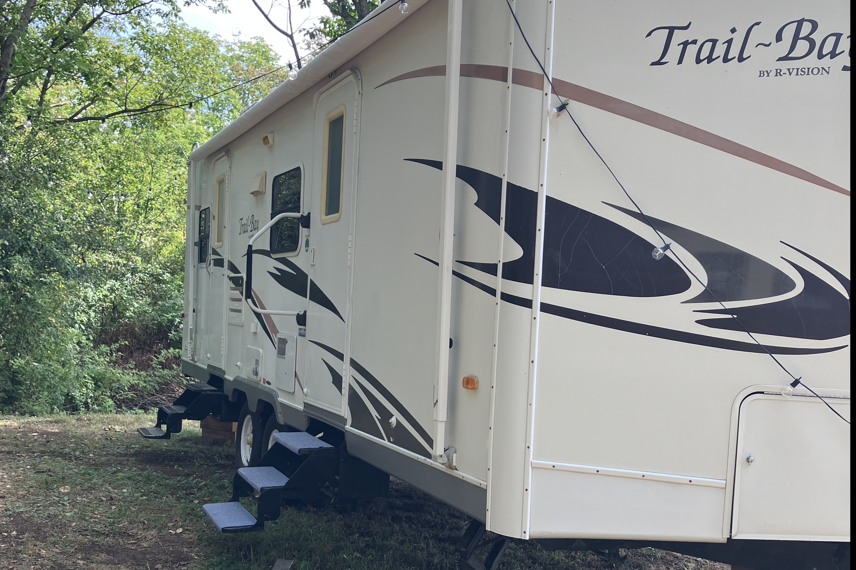 Happy Place R-Vision Trail Bay Travel Trailer