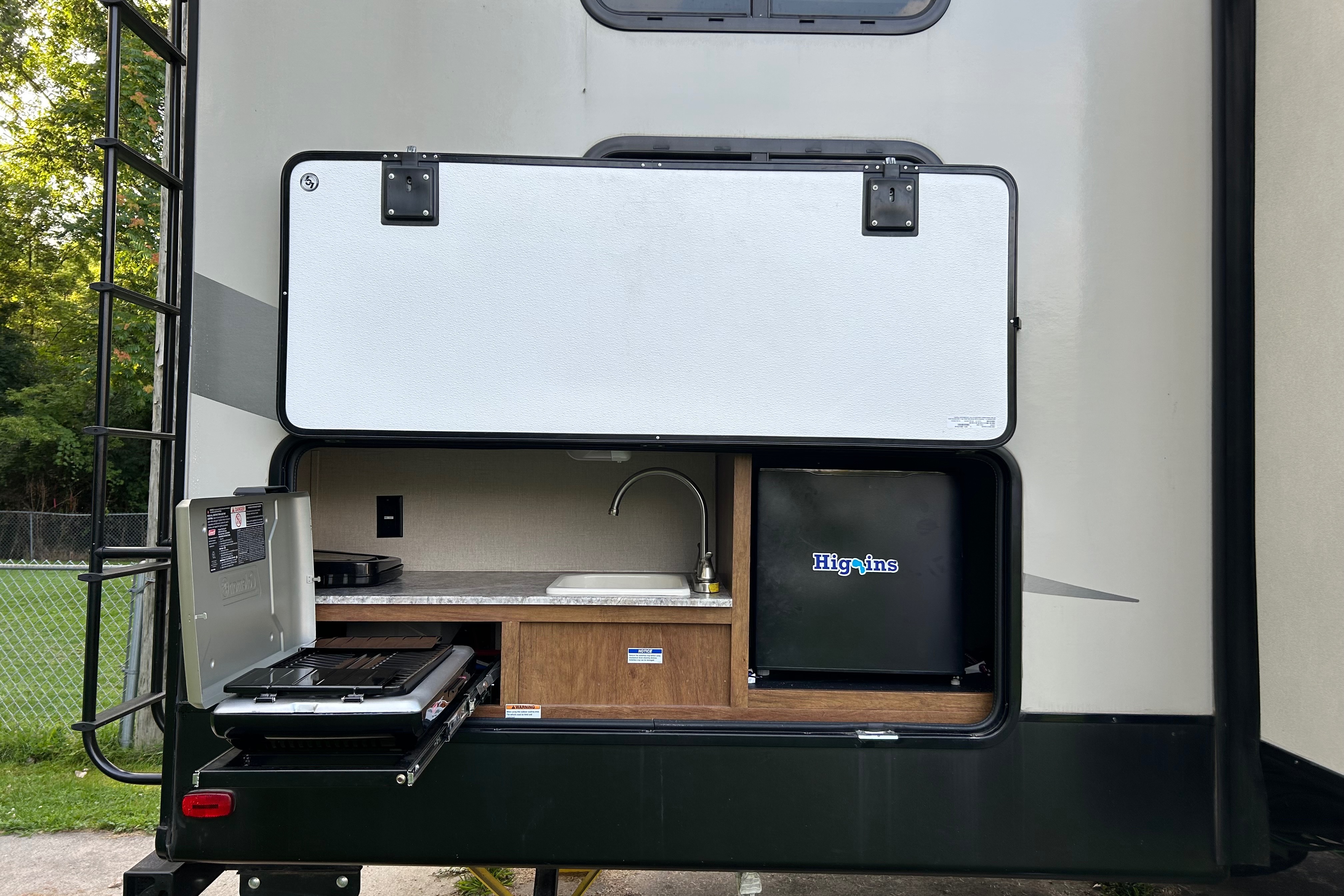 Jeff's Coachmen Chaparral lite Fifth Wheel