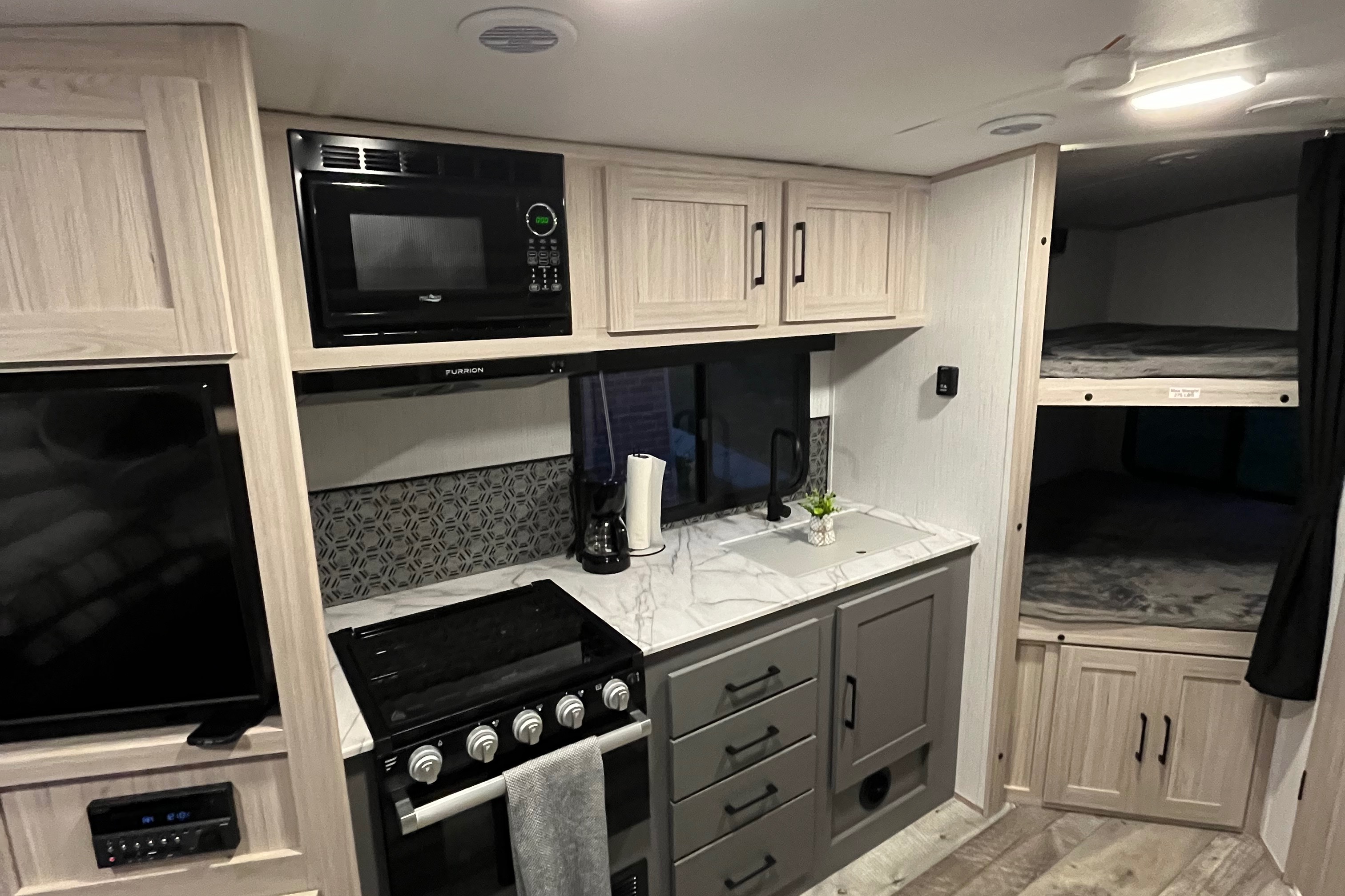 Matthew's Heartland Sundance ultra lite Travel Trailer