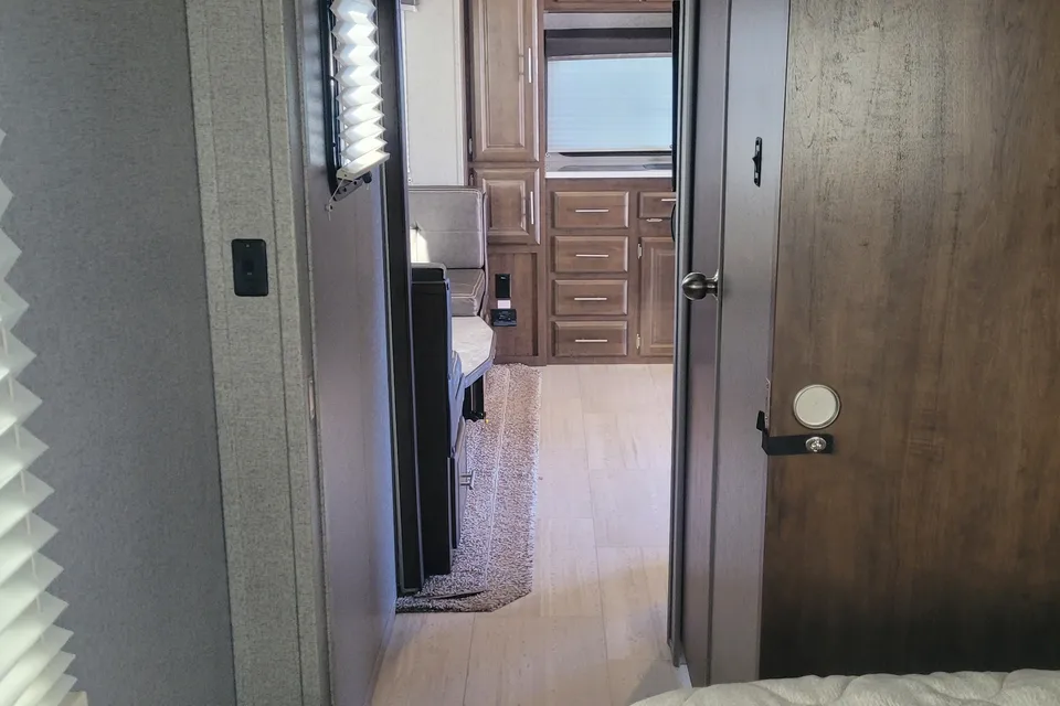 V & S Forest River Mini lite Travel Trailer