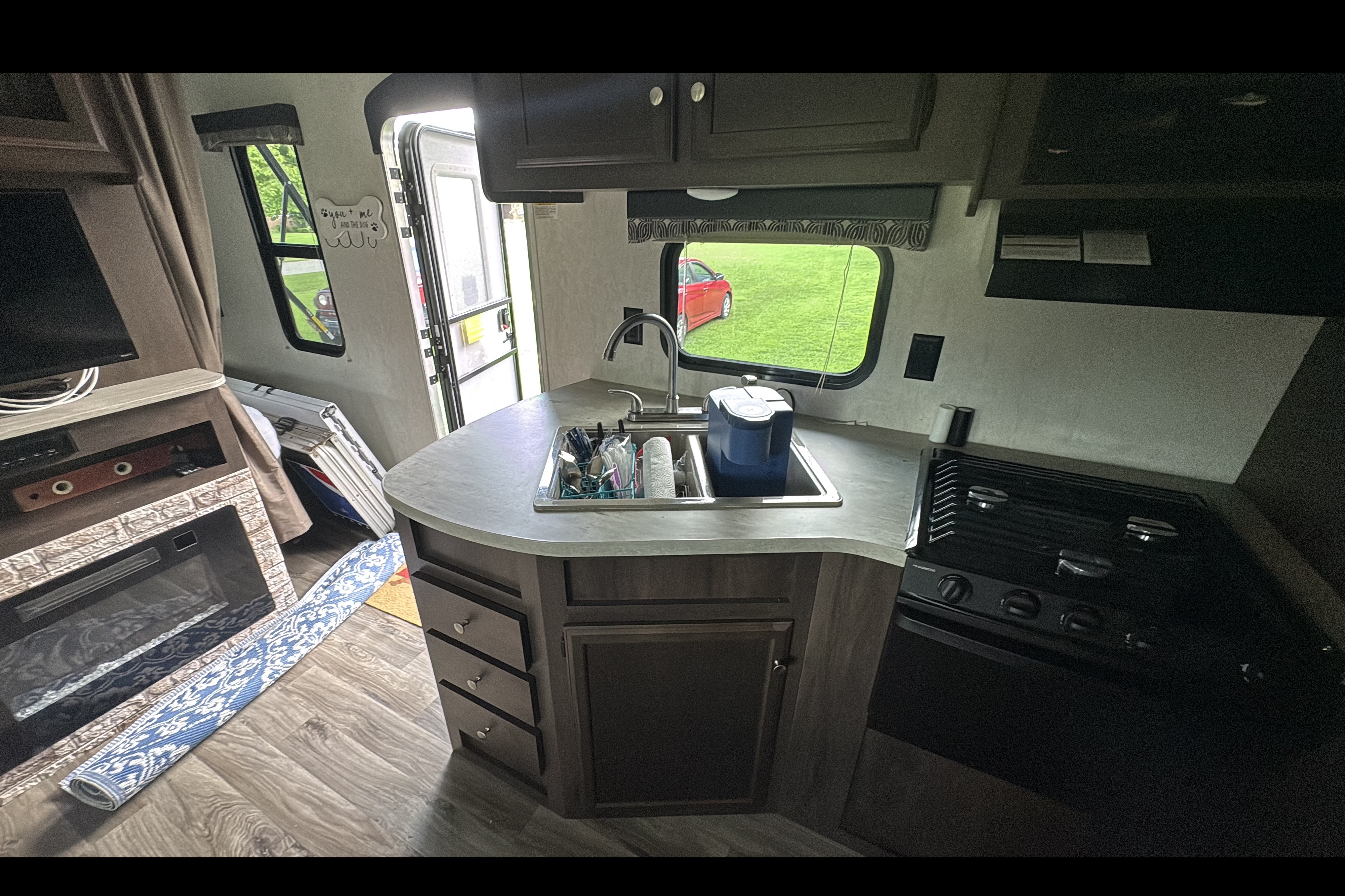 Brett's Starcraft Autumn Ridge Outfitter Travel Trailer