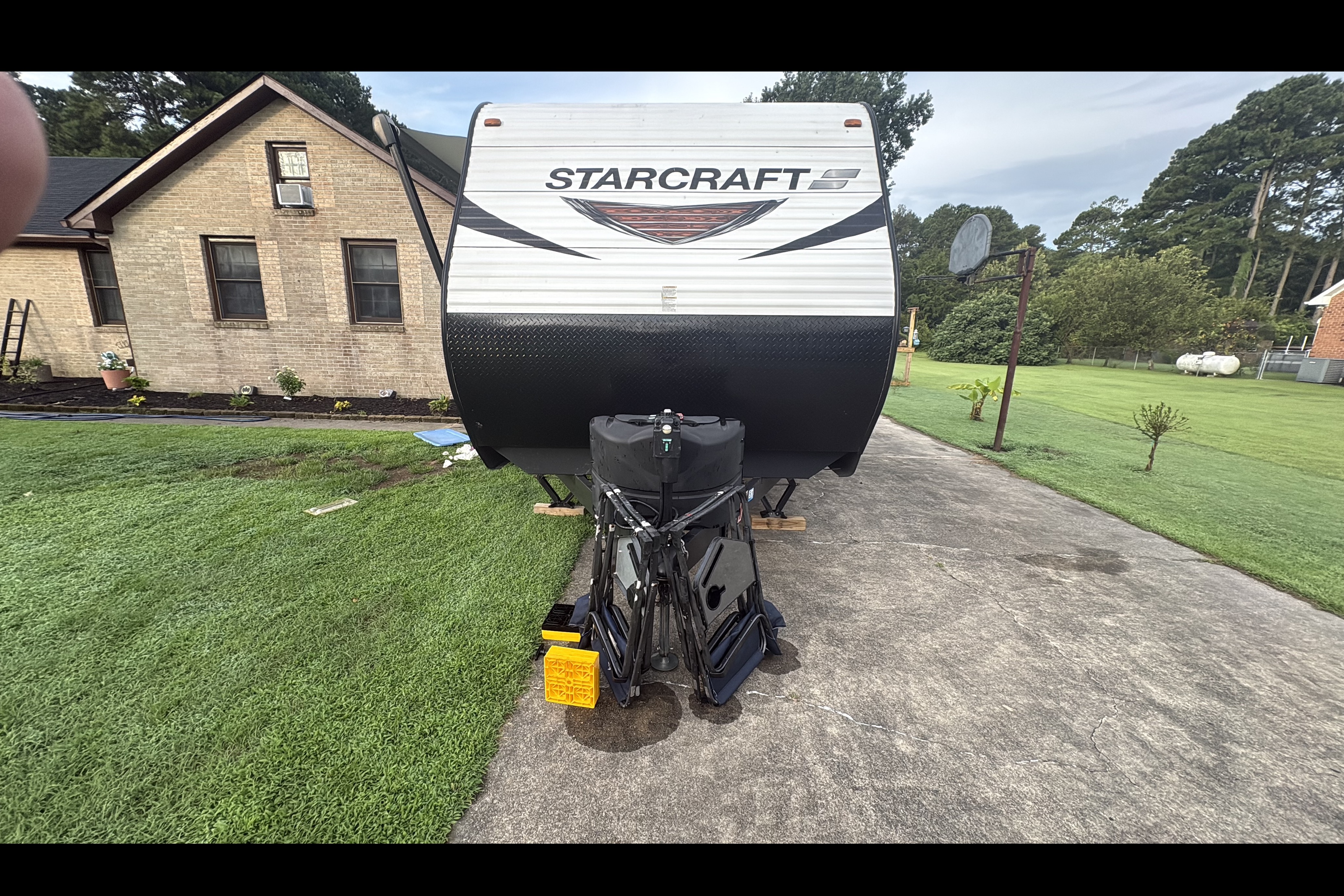 Brett's Starcraft Autumn Ridge Outfitter Travel Trailer