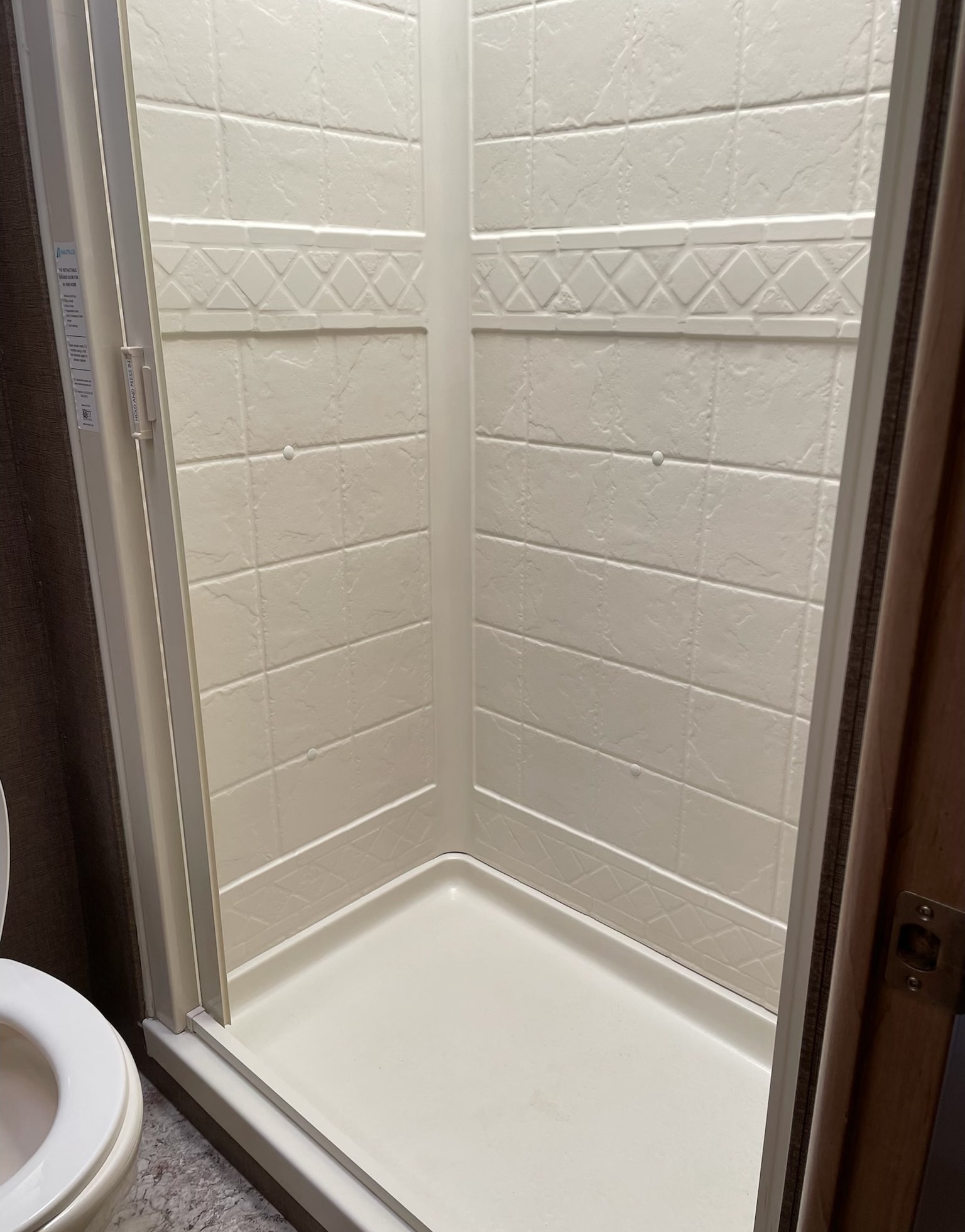 [30] Stress Free RVs - 2018 Class C - Chateau - Sleeps 10