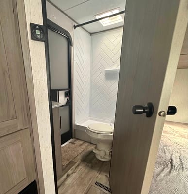 Paradise rentals* Coleman Dutchman CP1187 Travel Trailer