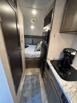 Nomadic Nature Rentals w Luxury Ammenities (R-pod)