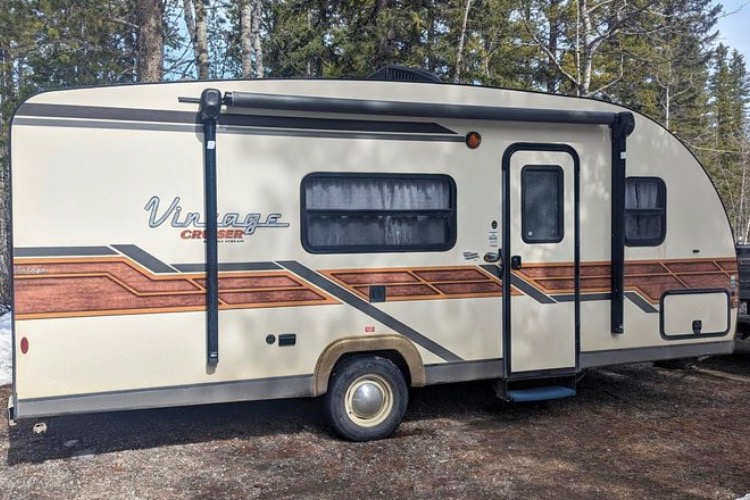 « Woody » 2017 Vintage Cruiser 19RBS