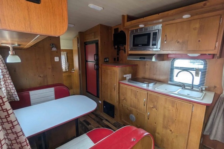 « Woody » 2017 Vintage Cruiser 19RBS