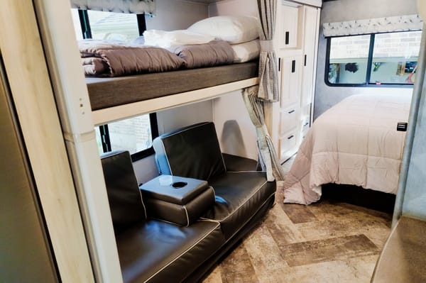 2021 Sunseeker Bunk house