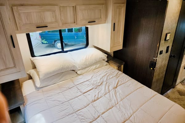 2021 Sunseeker Bunk house