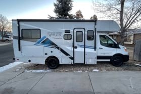 Barry's Coachmen Cross Trails Class C
