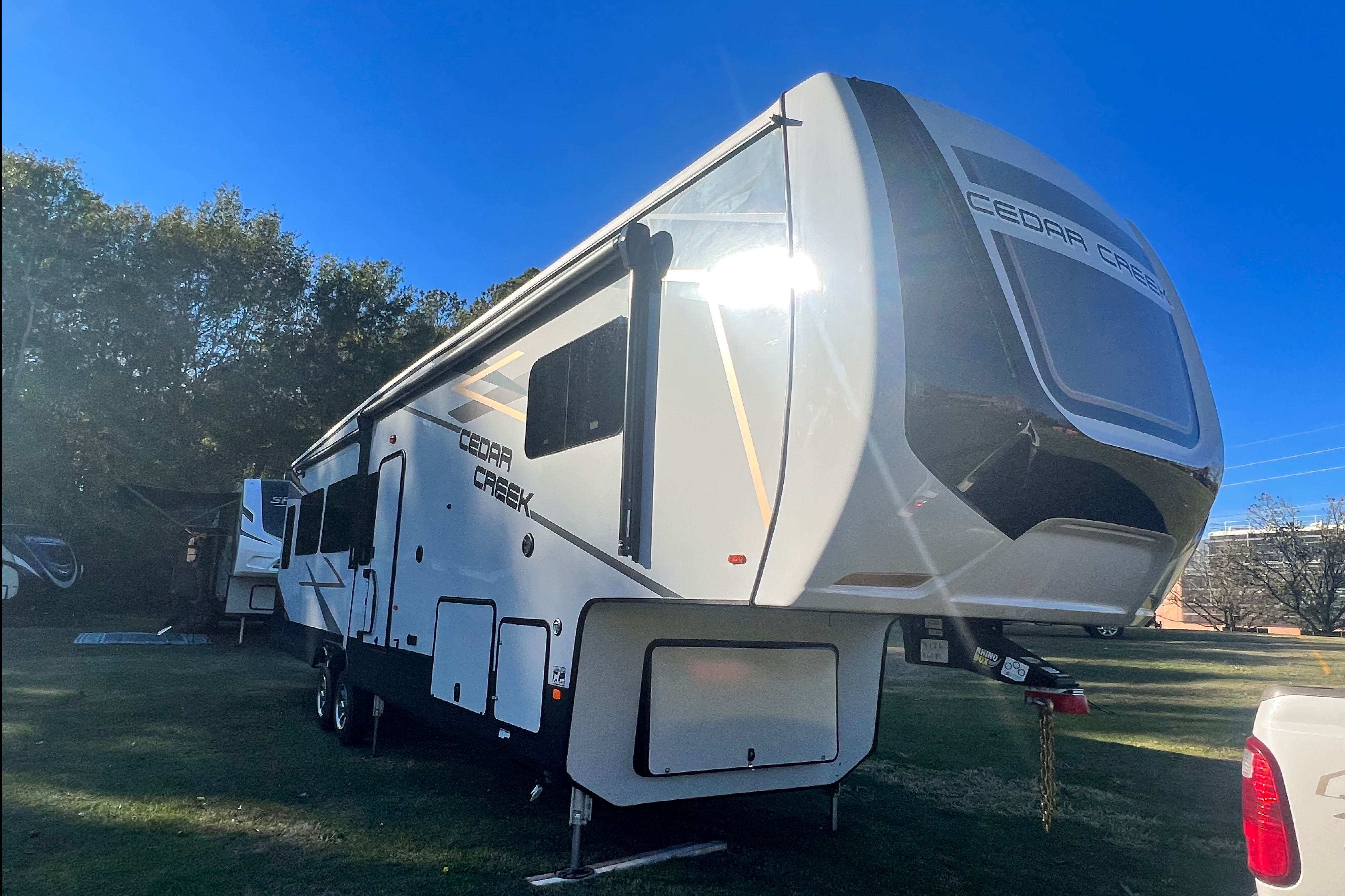  Forest River Cedar creek 360RL Fifth Wheel