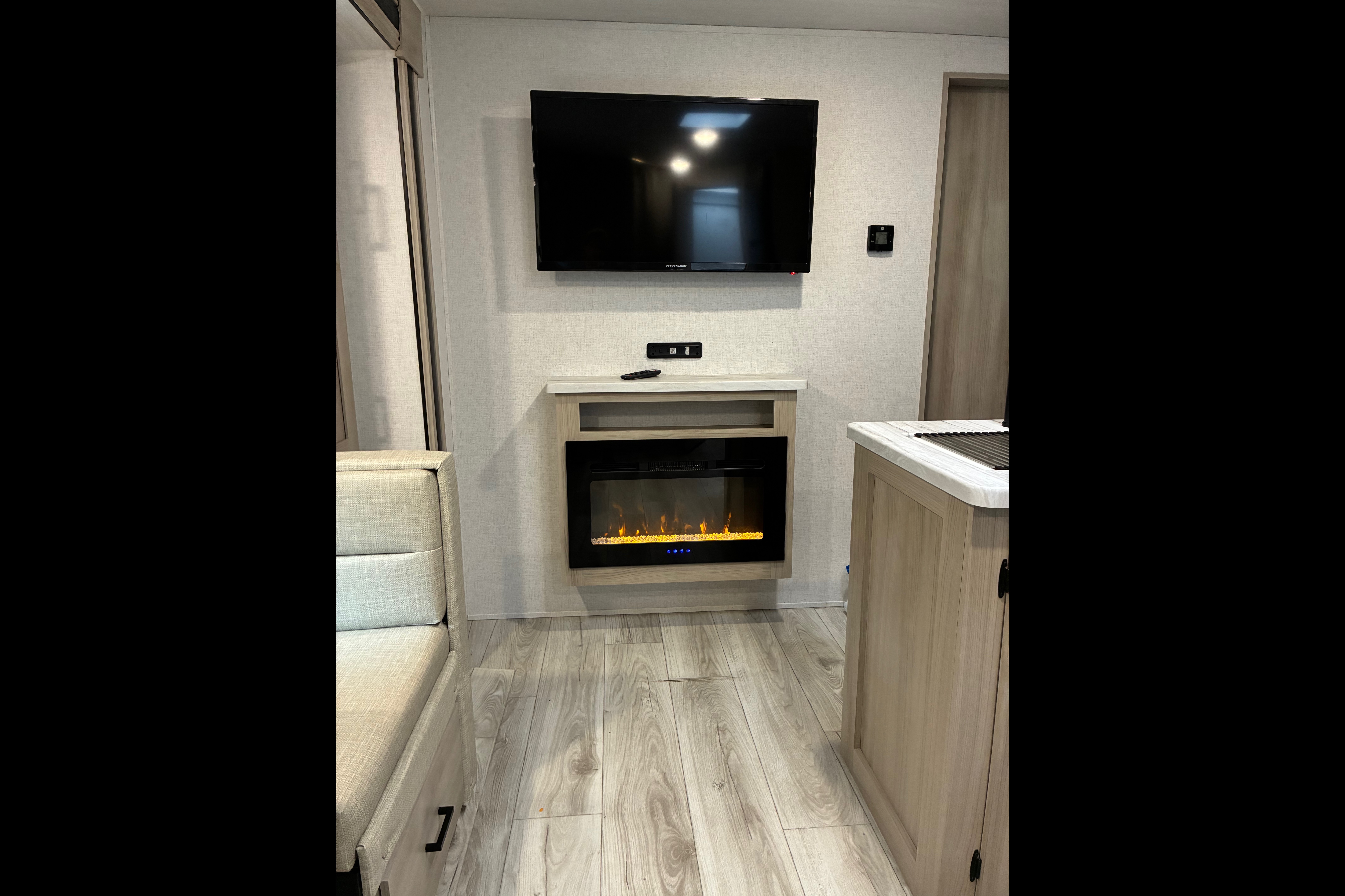 Emily's Forest River Della Terra 241BH Travel Trailer