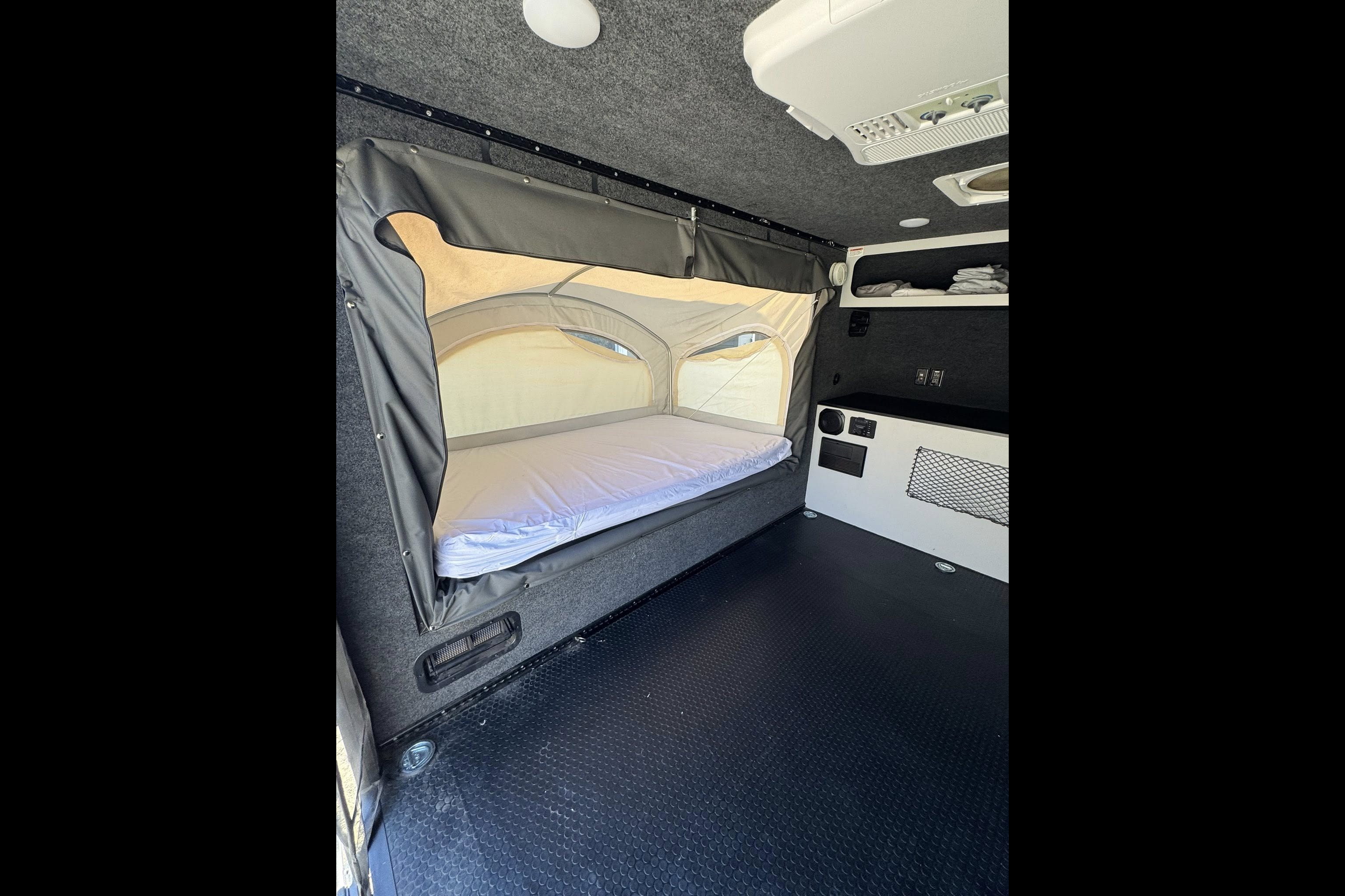 InTech Flyer Explore – Compact, Rugged, and Built for Real Adventures - Sleeps 2