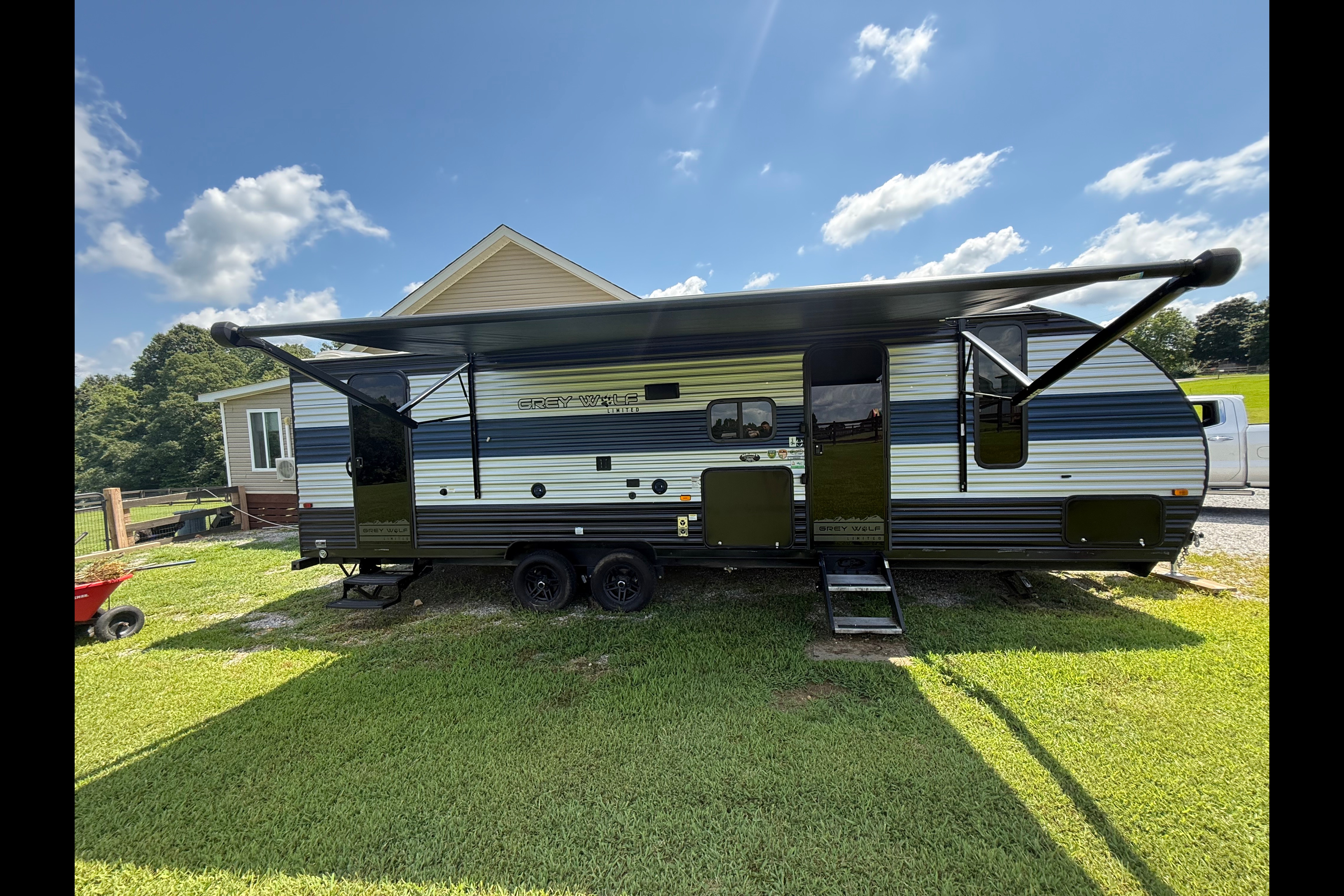 Miguel's Forest River Grey Wolf Limited Travel Trailer