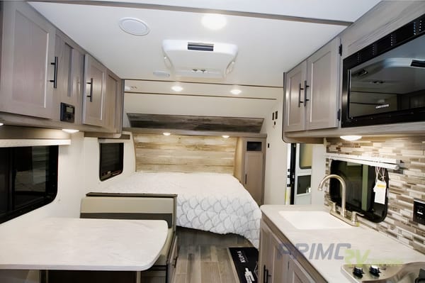 Sonia's Gulf Stream Trailmaster 199BH Travel Trailer